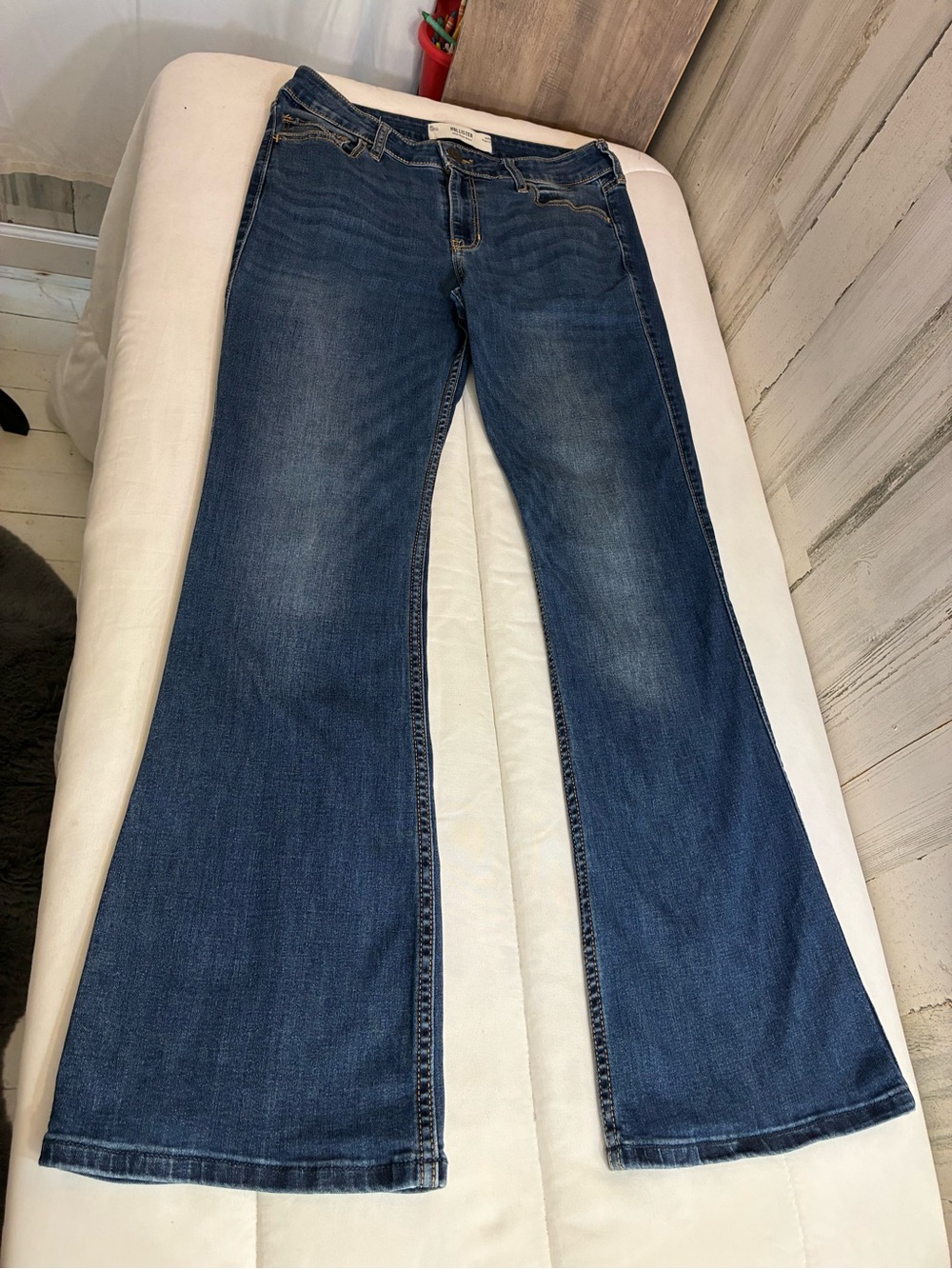 Hollister Dark Blue Bootcut mid rise Sz 8 R
